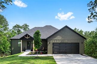 10 Aberfeld Ln, Bella Vista, AR 72715