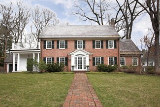 260 Quinobequin Rd, Waban, MA 02468