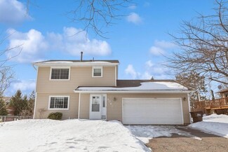 9067 75th St S, Cottage Grove, MN 55016