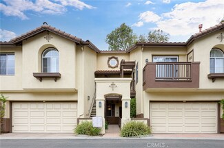 2960 Champion Way Unit 802, Tustin, CA 92782