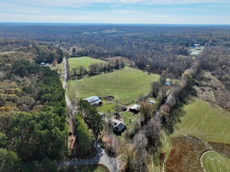 4667 Pottertown Rd, Murray, KY 42071