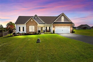 172 Wedgefield Dr, Salisbury, NC 28147