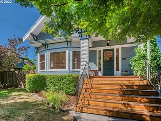 1737 SE 32nd Place, Portland, OR 97214