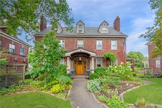 6955 Thomas Blvd, Pittsburgh, PA 15208