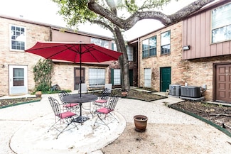 1205 Autrey St Unit 16, Houston, TX 77006