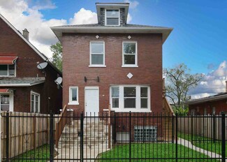 10 W 113th St, Chicago, IL 60628