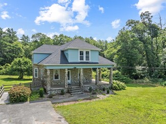 162 High Hill Rd, North Dartmouth, MA 02747