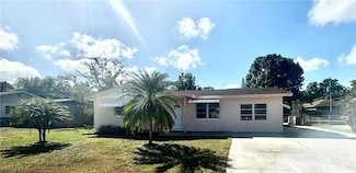 13419 Fourth St, Fort Myers, FL 33905