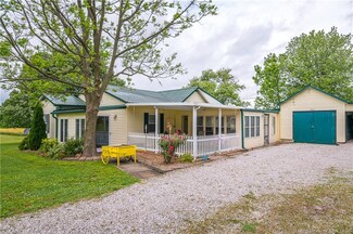 2435 New Middletown Rd SE, Corydon, IN 47112