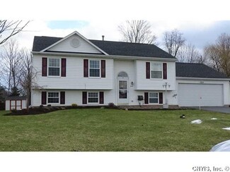 8636 Disraeli Path, Cicero, NY 13039