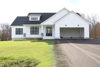 417 Blane Cir Unit 3, Pembroke, NH 03275