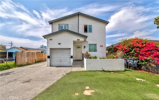 8711 Mckinley Place, Los Angeles, CA 90002