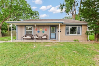 512 Seneca St, Tecumseh, MI 49286