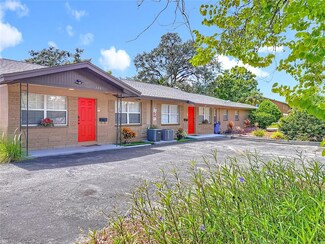 139 SE Jefferson Cir N, St. Petersburg, FL 33703