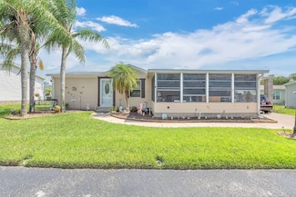 519 Bahama Ln, Davenport, FL 33897