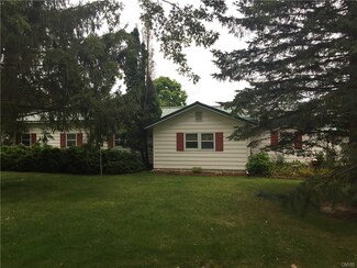 8880 Pump Rd, Jordan, NY 13080