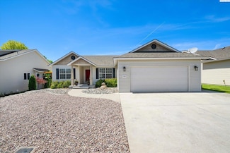 1565 Foxglove Ave, Richland, WA 99352