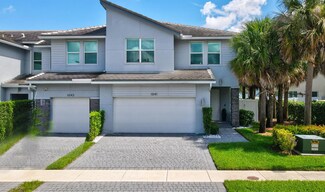 1041 Rio Ct, Deerfield Beach, FL 33064