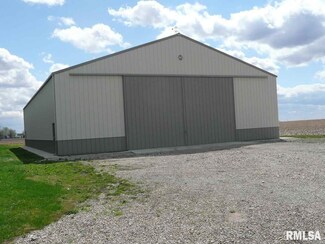 839 N 2200th Ave, Chestnut, IL 62518