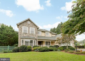 9111 Estates Pond Ct, Manassas, VA 20112