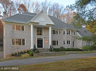 6906 Mountain Gate Dr, Bethesda, MD 20817