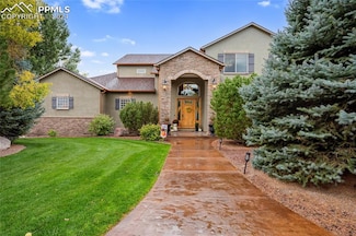 396 W Winterhaven Dr, Pueblo, CO 81007