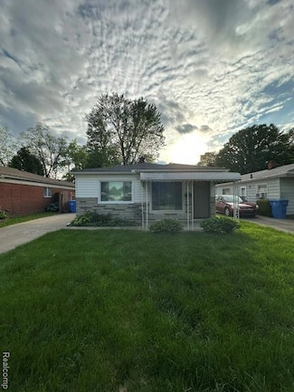 4484 Ziegler St, Dearborn Heights, MI 48125