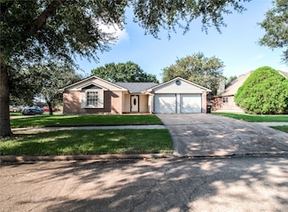 6726 Grant Dr, Richmond, TX 77469