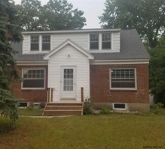 6 Venezio Ave, Guilderland, NY 12084