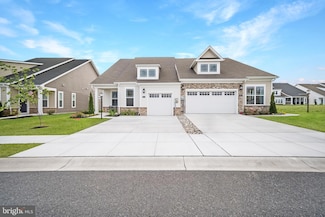 145 Grand Overlook Dr, Gettysburg, PA 17325