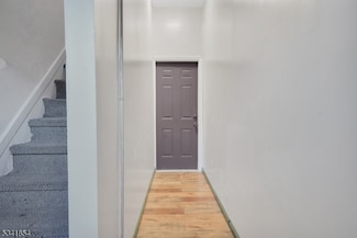 239 S 8th St Unit 1, Newark, NJ 07103