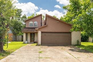 2911 Sunwood Dr, Houston, TX 77038