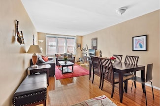 400 E 17th St Unit 300, Brooklyn, NY 11226