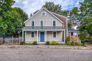 89 Sparhawk St, Portsmouth, NH 03801