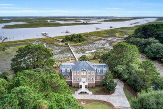 6147 Caravelle Ct, Awendaw, SC 29429