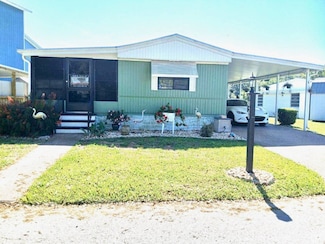 1026 Lakeshore Dr, Wildwood, FL 34785