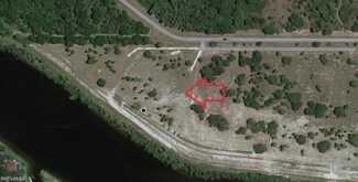777 Rialto Pointe Dr, Labelle, FL 33935
