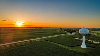 816 Turtle Creek Dr, Hartford, SD 57033