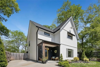 324 Elm St, Belmont, NC 28012