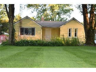 4848 Warren Sharon Rd, Vienna, OH 44473