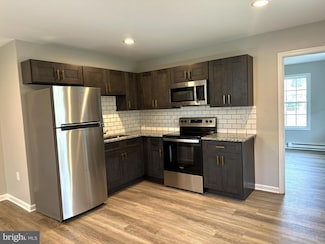 1885 Johnson Rd, Chambersburg, PA 17202