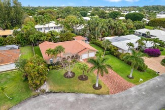 815 Canary Walk, Delray Beach, FL 33483