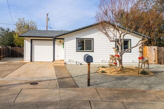 2058 Deimos Ct, Redding, CA 96002