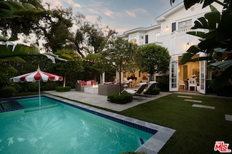361 N Bowling Green Way, Los Angeles, CA 90049