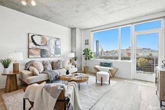 45 Bartlett St Unit 412, San Francisco, CA 94110