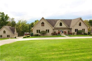 100 Caraplace, Steubenville, OH 43953