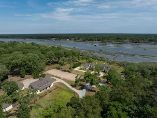 4855 Retriever Rd, Wadmalaw Island, SC 29487