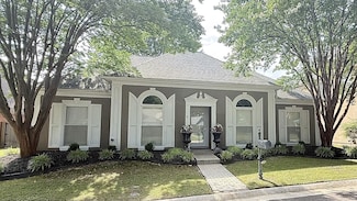 2461 Eagleridge Ln, Cordova, TN 38016