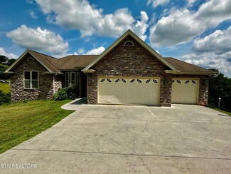 3232 Sandpiper Ct, Kodak, TN 37764