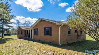38907 Us Hwy 11, Valley Head, AL 35989